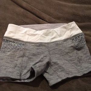 Lululemon Size 6 spandex shorts